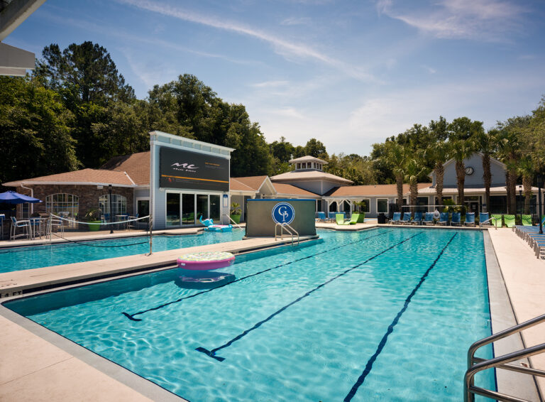 Awesome Community Pools in Gainesville! Apartments in Gainesville, FL